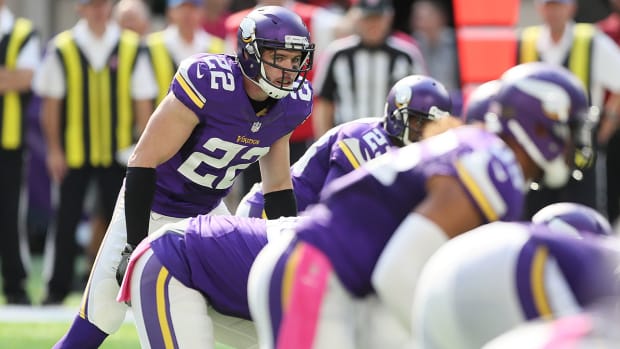 harrison-smith-vikings-career-airplane.jpg